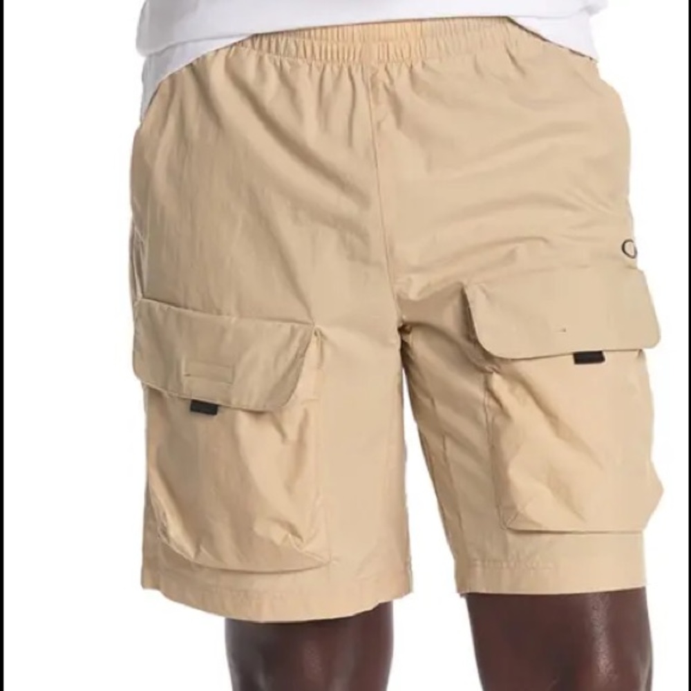 🆕 Oakley Enhance FGL UPF 50+ Cargo Shorts khaki size medium 716